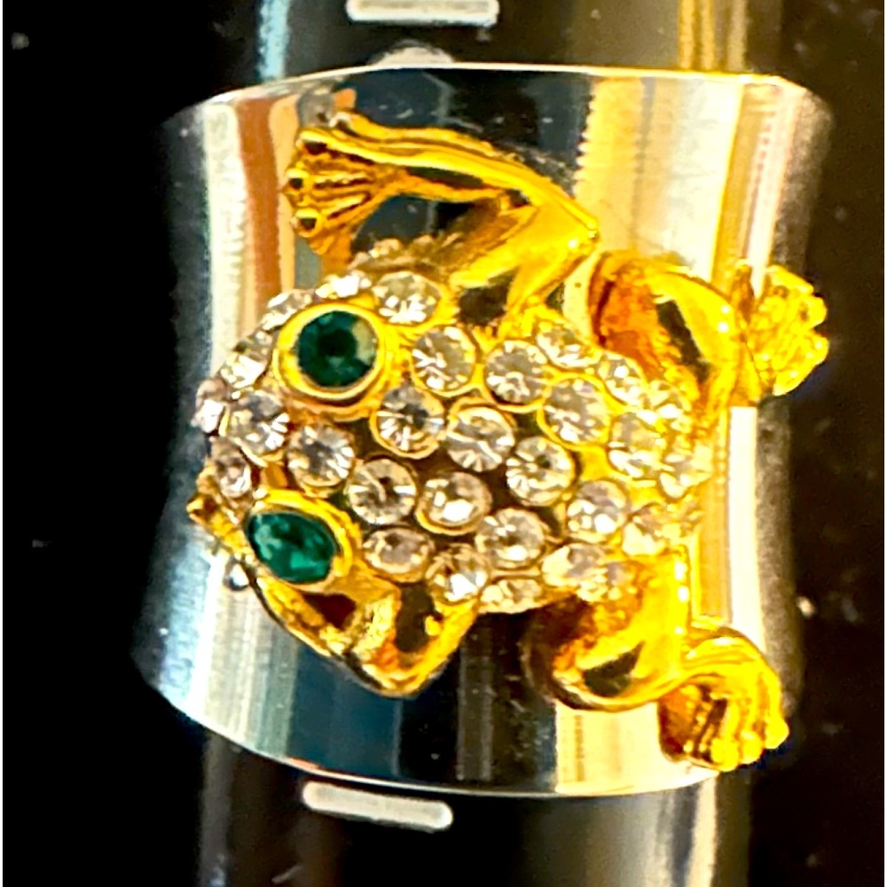 Gold Frog Crystal Accent Ring with Emerald Eyes - Women Jewelry Rings